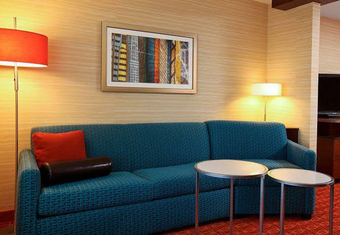 Fairfield Inn & Suites By Marriott Omaha Papillion Exterior photo